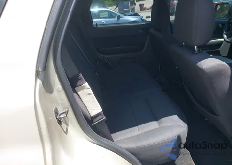 2012 Ford Escape Xlt из США, поврежденный, VIN 1FMCU0DG8CKC78013